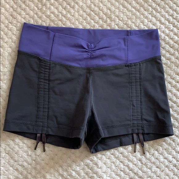 lululemon athletica Pants - Lululemon athletics spandex shorts size 2